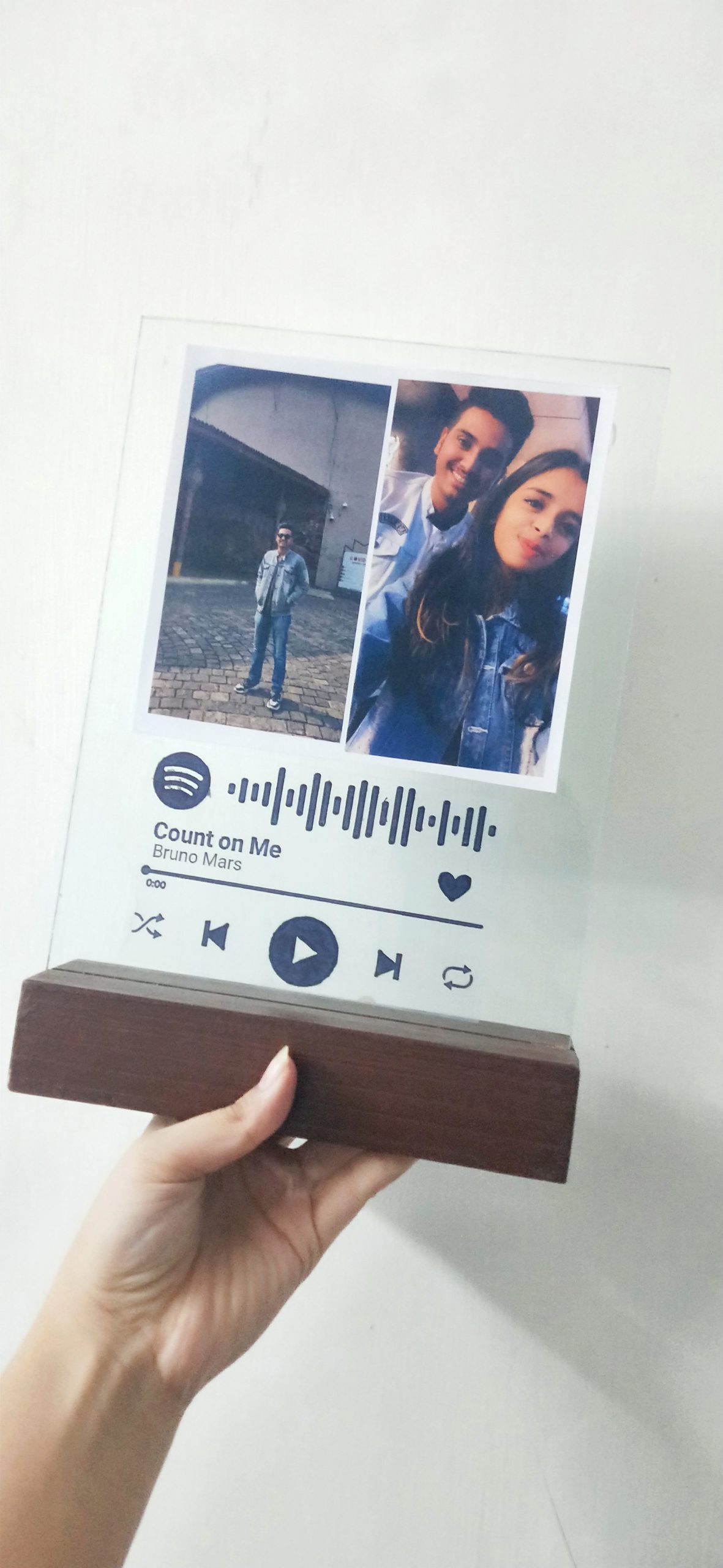 Spotify Plaque